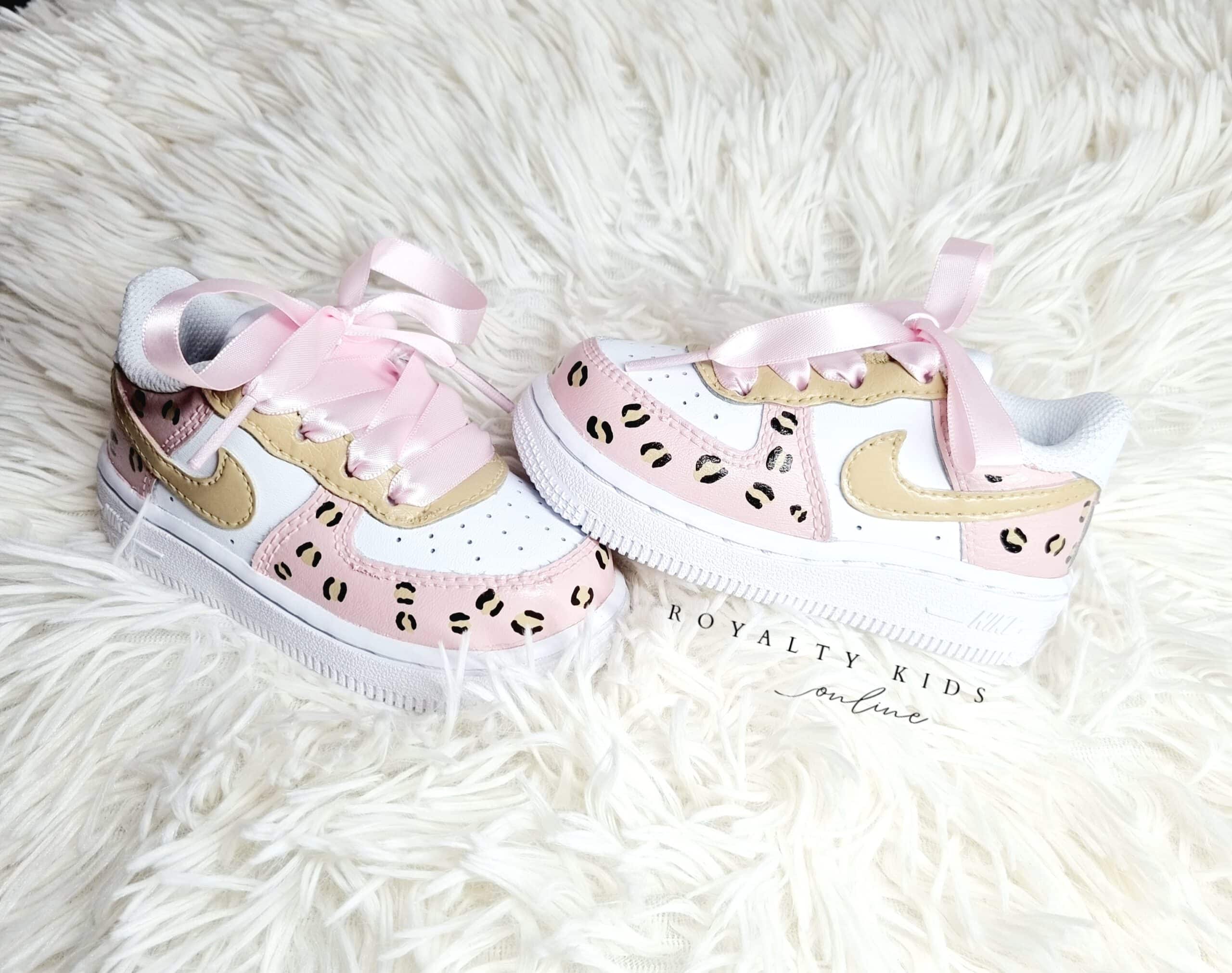 Baby girl store nike air force